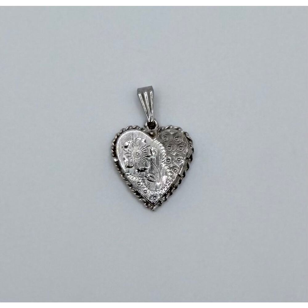Vintage Sterling Silver Heart Locket